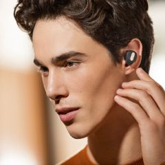 DESCRY. Wireless charger in zinc and Wireless earphones in metal and ABS acrylic